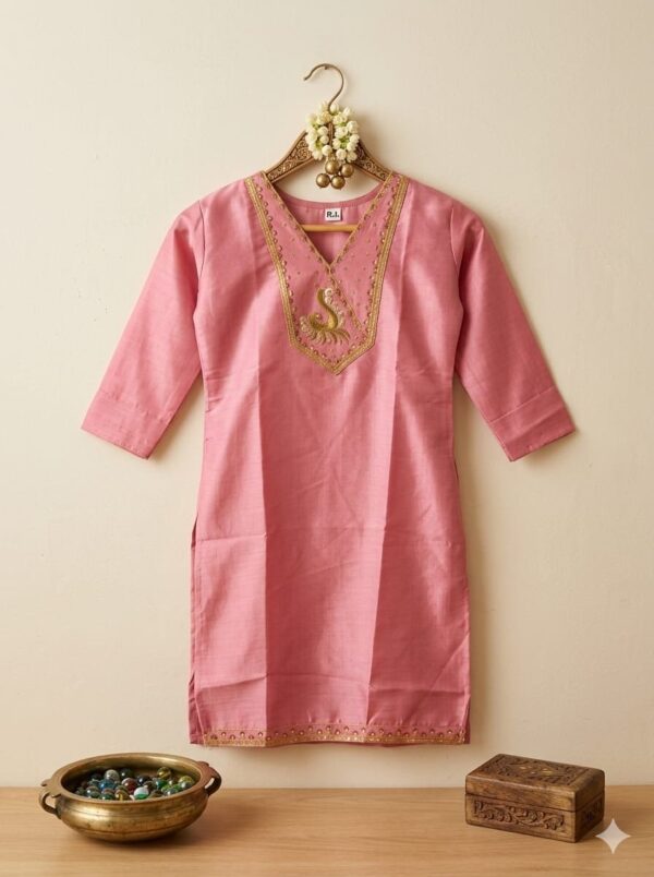 Elegant kurtis- Rayyan fabric